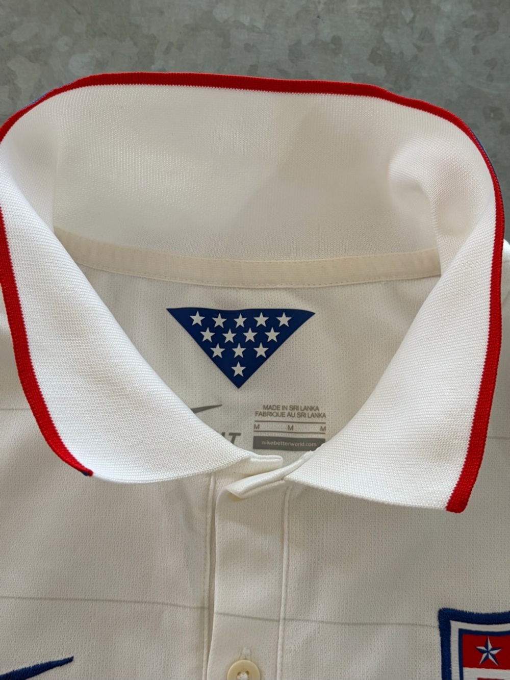 Nike US National Soccer Team Home Jersey, 2014, MEDIUM - Picture 5 of 6
